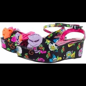 NWOT! Iron Fist Sweet Tooth Platform